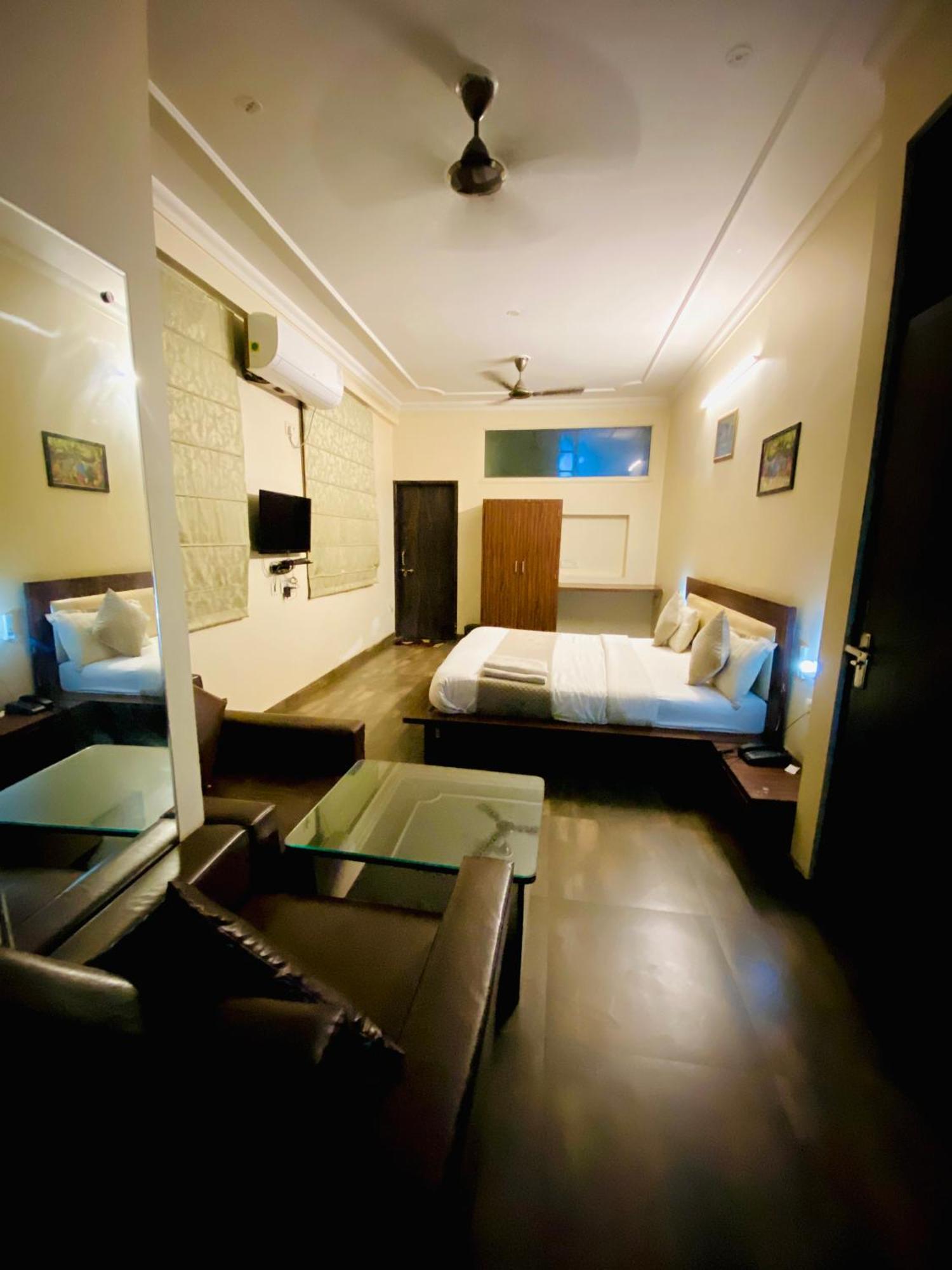 Hotel Mock Orange Jaipur Bagian luar foto