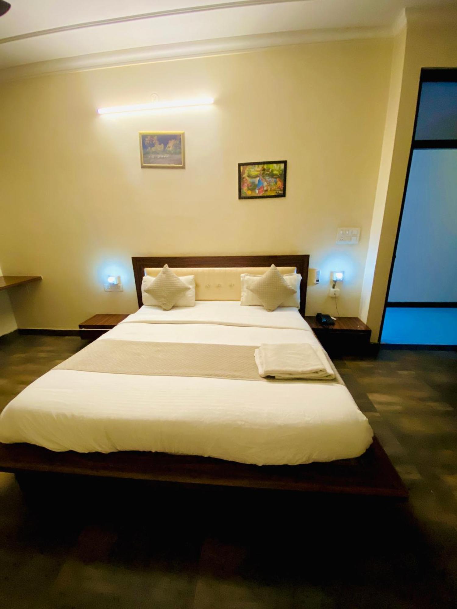 Hotel Mock Orange Jaipur Bagian luar foto